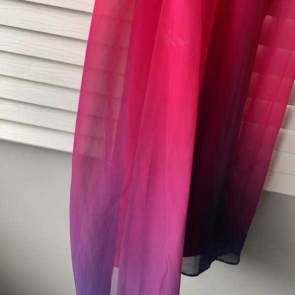 Cynthia Steffe Sara Ombré Halter Maxi Dress Size 2 - Picture 16 of 16